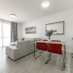 公寓 2-bed Amazing Ocean View 阿德耶